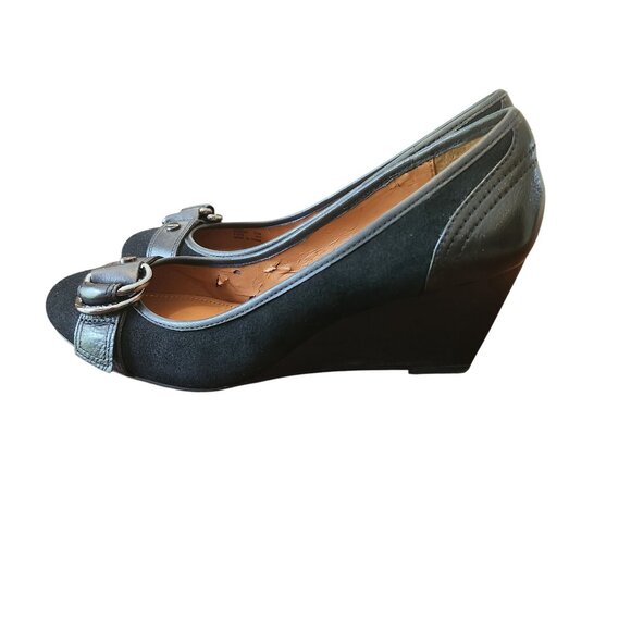 Calvin Klein SONDRA Black Suede & Leather Wedge Pumps Size 7.5 Buckle Detail - Picture 4 of 10